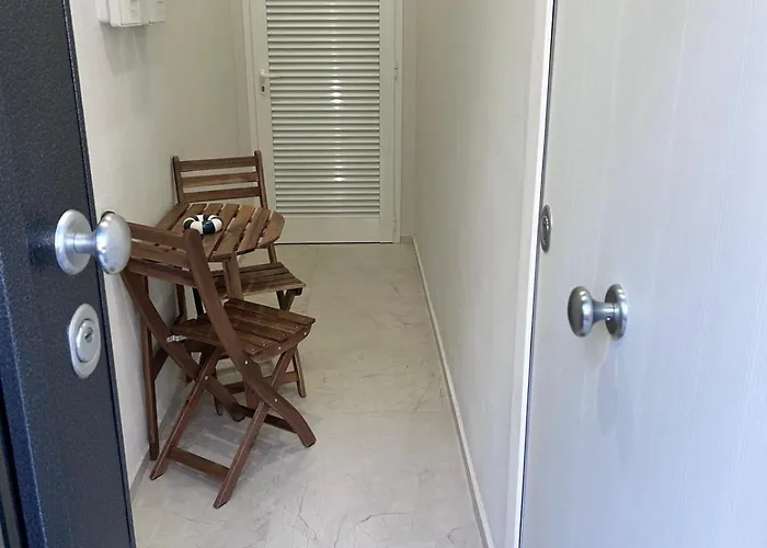 Bed and breakfast E' Qui! 3*