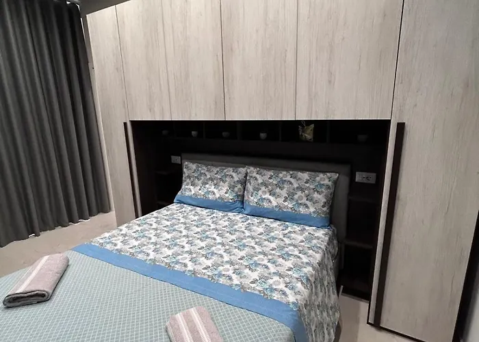 Bed and breakfast E' Qui! 3*